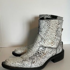 Men’s Ferrato Leather Ankle Boots US Size 10